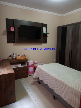 Imagem Casa com 3 Quartos à Venda, em Caxambu - Jundiaí Imagem Casa com 3 Quartos à Venda, em Caxambu - Jundiaí