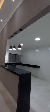 Imagem Casa com 3 Quartos à Venda, 280 m² em Jardim Helvécia - Aparecida De Goiânia