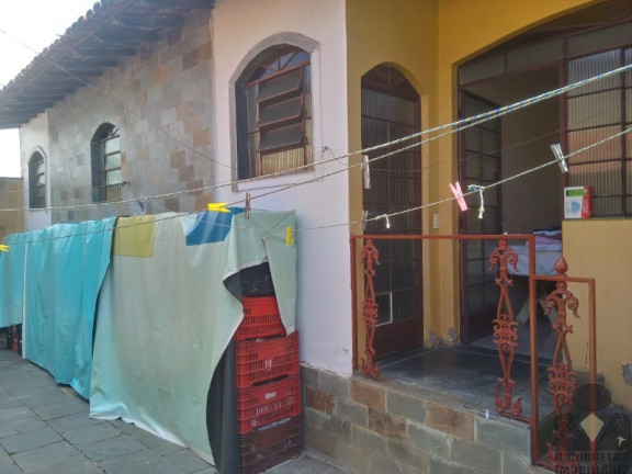 Imagem Casa com 3 Quartos à Venda, 420 m² em Betânia - Belo Horizonte Imagem Casa com 3 Quartos à Venda, 420 m² em Betânia - Belo Horizonte