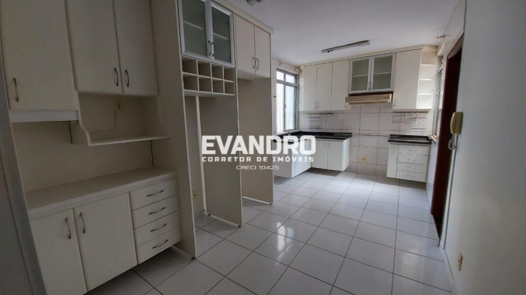 Imagem Apartamento com 3 Quartos à Venda, 123 m² em Quilombo - Cuiabá