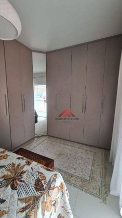 Imagem Casa com 3 Quartos à Venda, 200 m² em Barro Vermelho - São Gonçalo Imagem Casa com 3 Quartos à Venda, 200 m² em Barro Vermelho - São Gonçalo