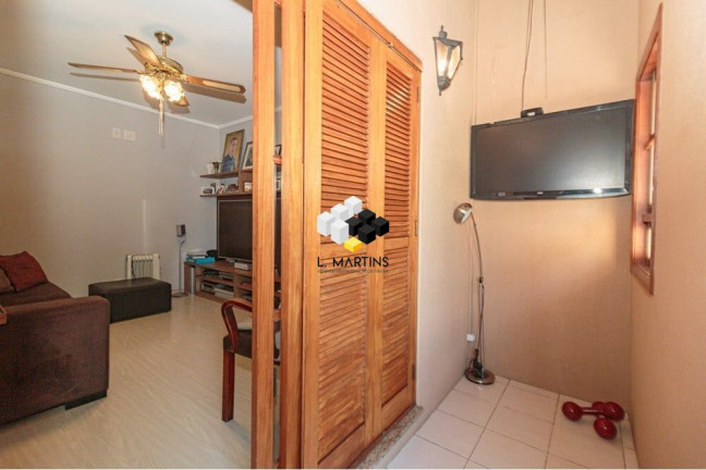Imagem Casa com 4 Quartos à Venda, 314 m² em Chácara Das Pedras - Porto Alegre Imagem Casa com 4 Quartos à Venda, 314 m² em Chácara Das Pedras - Porto Alegre
