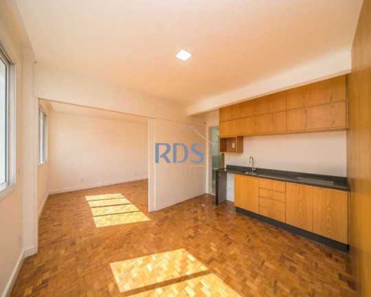 Imagem Apartamento com 2 Quartos à Venda, 86 m² em Cerqueira César - São Paulo