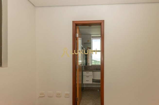 Imagem Imóvel com 4 Quartos à Venda, 505 m² em Belvedere - Belo Horizonte