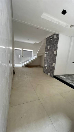 Imagem Casa com 2 Quartos à Venda, 49 m² em Maracanã - Praia Grande Imagem Casa com 2 Quartos à Venda, 49 m² em Maracanã - Praia Grande