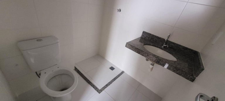 Imagem Apartamento com 2 Quartos à Venda, 87 m² em Inglaterra - Londrina