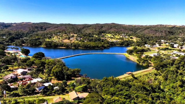 Imagem Terreno à Venda, 2.854 m² em Centro - Hidrolândia Imagem Terreno à Venda, 2.854 m² em Centro - Hidrolândia