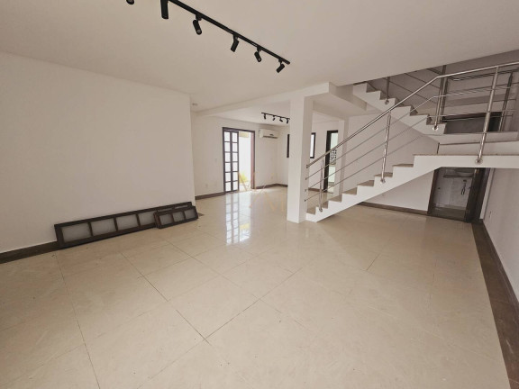 Foto do imóvel Casa com 3 Quartos à Venda, 145 m² em Aparecida - Santos
