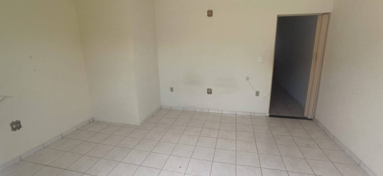 Imagem Casa com 2 Quartos à Venda,  em Cecap - Taubaté