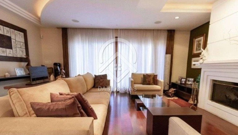 Imagem Casa com 3 Quartos à Venda, 385 m² em Campo Belo - São Paulo