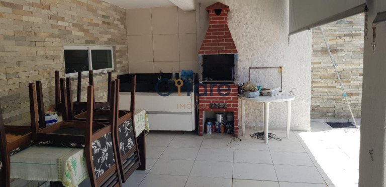Imagem Casa com 3 Quartos à Venda, 429 m² em Coité - Eusébio