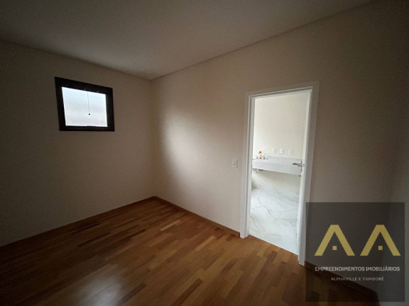 Imagem Casa com 4 Quartos à Venda, 365 m² em Alphaville - Santana De Parnaíba Imagem Casa com 4 Quartos à Venda, 365 m² em Alphaville - Santana De Parnaíba