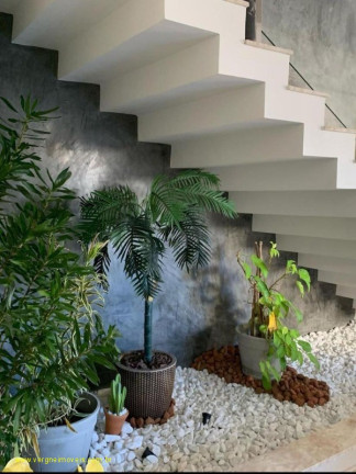 Imagem Casa com 4 Quartos à Venda, 300 m² em Recreio Ipitanga - Lauro De Freitas Imagem Casa com 4 Quartos à Venda, 300 m² em Recreio Ipitanga - Lauro De Freitas