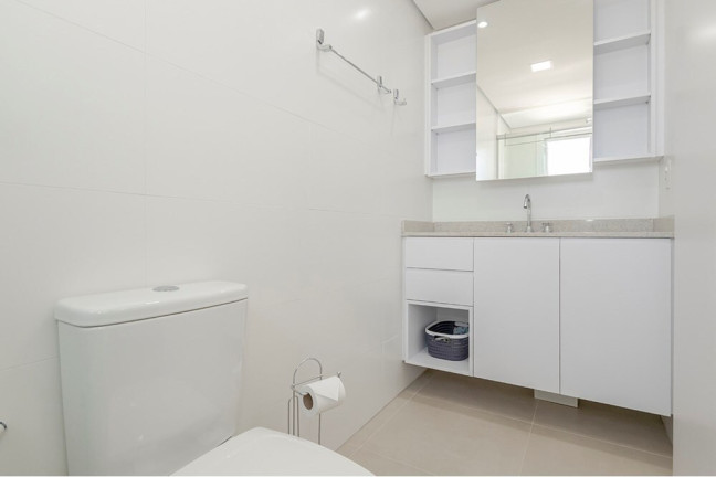 Imagem Imóvel com 3 Quartos à Venda, 93 m² em Petrópolis - Porto Alegre Imagem Imóvel com 3 Quartos à Venda, 93 m² em Petrópolis - Porto Alegre