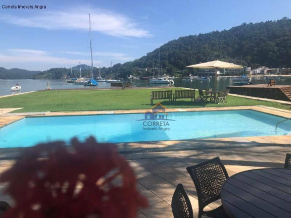 Imagem Casa com 8 Quartos para Temporada, 656 m² em Vila Velha - Angra Dos Reis