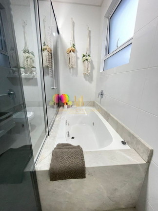 Imagem Apartamento com 3 Quartos à Venda, 115 m² em Pioneiros - Balneário Camboriú