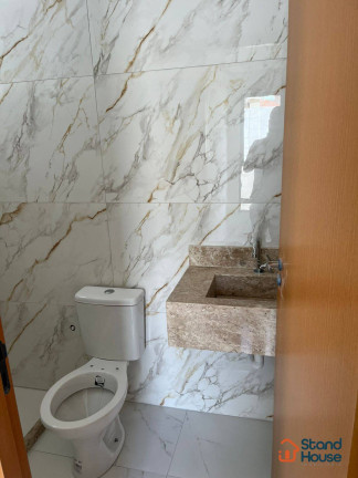 Imagem Casa com 3 Quartos à Venda, 1 m² em Conceição - Feira De Santana