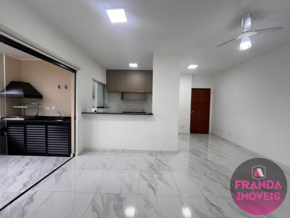 Imagem Apartamento com 2 Quartos à Venda, 55 m² em Silop - Ubatuba Imagem Apartamento com 2 Quartos à Venda, 55 m² em Silop - Ubatuba