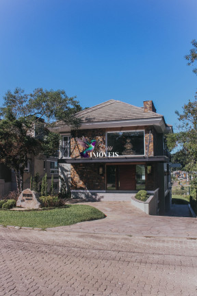 Imagem Casa com 6 Quartos à Venda, 568 m² em Centro - Canela