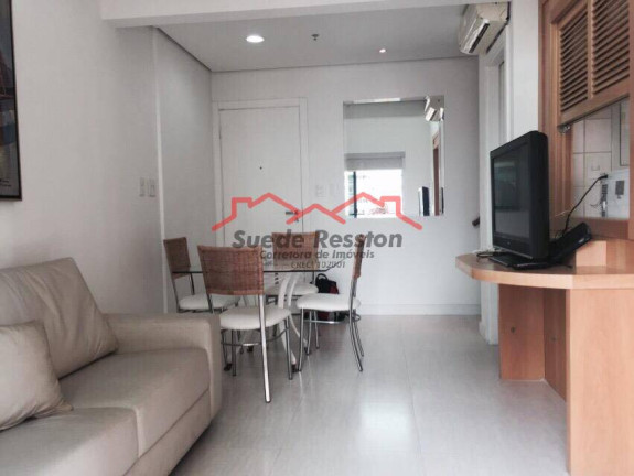 Imagem Apartamento com 1 Quarto para Alugar, 50 m² em Moema - São Paulo