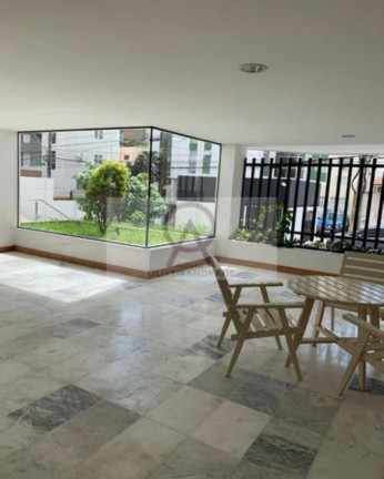 Imagem Imóvel com 3 Quartos à Venda, em Stiep - Salvador Imagem Imóvel com 3 Quartos à Venda, em Stiep - Salvador