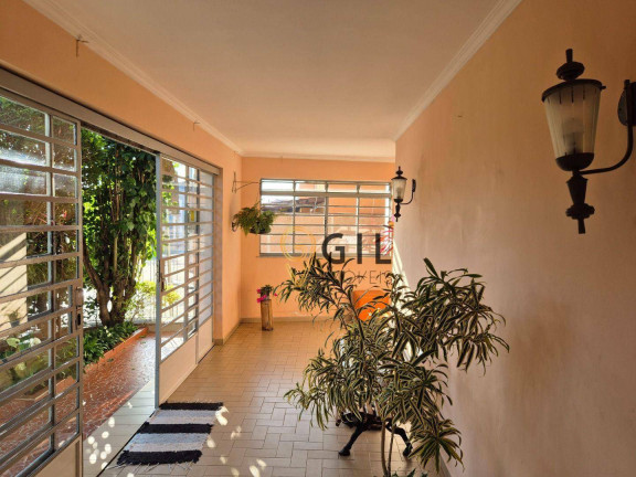 Imagem Casa com 3 Quartos para Alugar, 200 m² em Centro - Jacareí