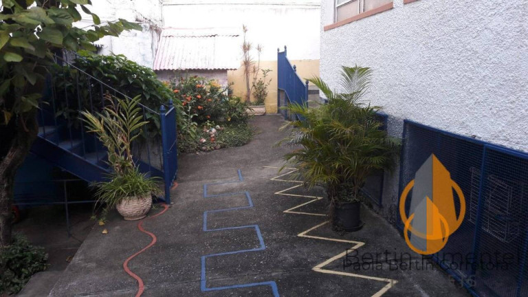 Imagem Casa com 4 Quartos à Venda, 300 m² em Barro Vermelho - São Gonçalo Imagem Casa com 4 Quartos à Venda, 300 m² em Barro Vermelho - São Gonçalo