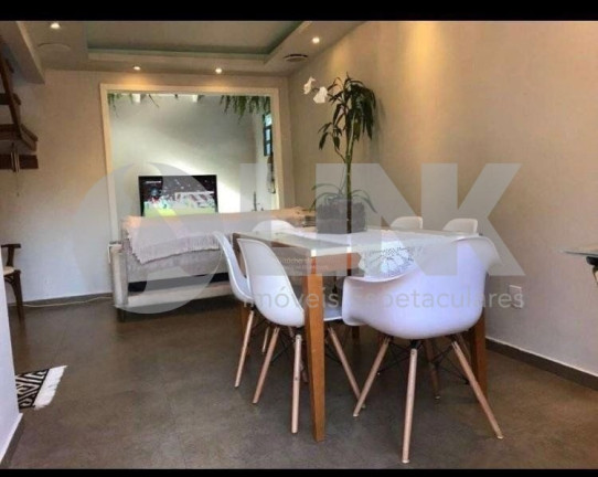 Casa com 2 Quartos à Venda, 68 m² em Hípica - Porto Alegre