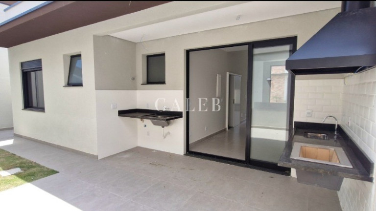 Imagem Casa com 3 Quartos à Venda, 97 m² em Vila Petrópolis - Atibaia Imagem Casa com 3 Quartos à Venda, 97 m² em Vila Petrópolis - Atibaia