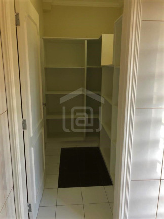 Imagem Casa com 3 Quartos à Venda, 250 m² em Jardim Das Hortências - Poços De Caldas