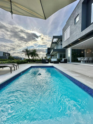 Imagem Casa com 4 Quartos à Venda, em -- - Capao Da Canoa Imagem Casa com 4 Quartos à Venda, em -- - Capao Da Canoa