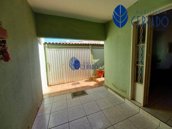 Casa com 3 Quartos à Venda, 150 m² em Vila Jussara - Anápolis