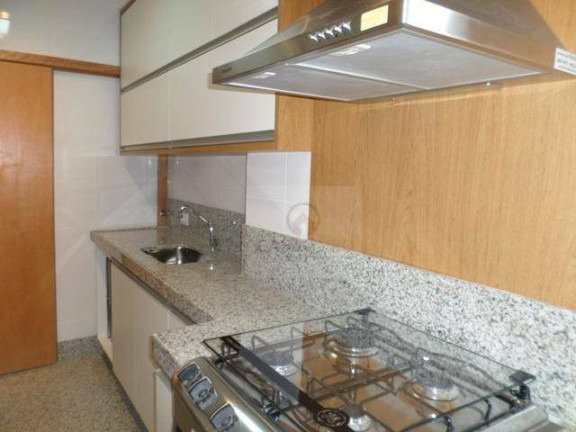 Imagem Apartamento com 3 Quartos à Venda, 83 m² em Lourdes - Belo Horizonte Imagem Apartamento com 3 Quartos à Venda, 83 m² em Lourdes - Belo Horizonte