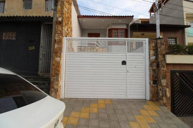 Imagem Sobrado com 3 Quartos à Venda, 210 m² em Vila Camilópolis - Santo André