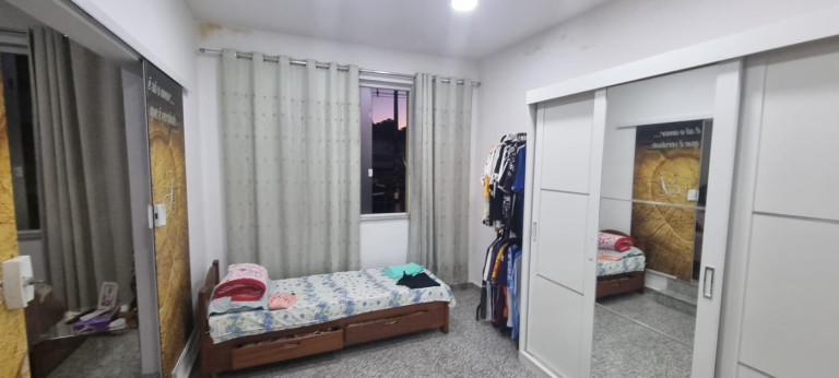 Imagem Casa com 4 Quartos à Venda, 107 m² em Ramos - Rio De Janeiro Imagem Casa com 4 Quartos à Venda, 107 m² em Ramos - Rio De Janeiro