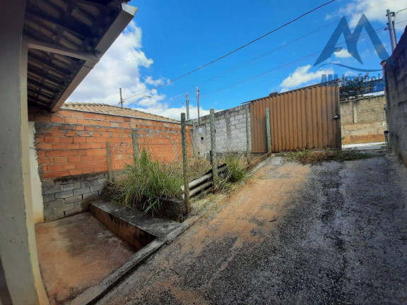 Casa com 3 Quartos à Venda, 180 m² em Vila Santa Helena - Lagoa Santa