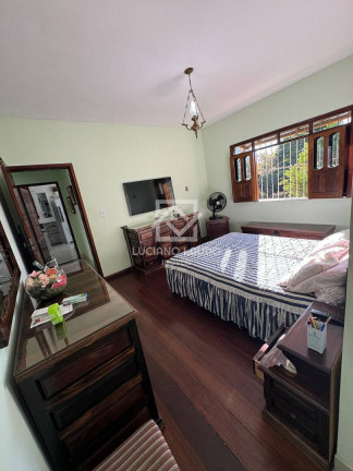 Imagem Casa com 5 Quartos à Venda, 381 m² em Candeias - Vitória Da Conquista Imagem Casa com 5 Quartos à Venda, 381 m² em Candeias - Vitória Da Conquista