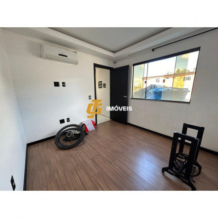 Imagem Casa com 2 Quartos à Venda, 180 m² em Tabuleiro - Camboriú