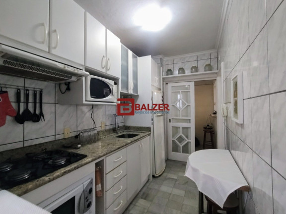 Imagem Apartamento com 3 Quartos à Venda, 89 m² em Centro - Florianópolis Imagem Apartamento com 3 Quartos à Venda, 89 m² em Centro - Florianópolis