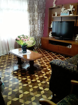 Casa com 5 Quartos à Venda, 243 m² em Vila Bastos - Santo André