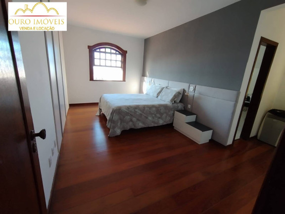 Imagem Casa com 5 Quartos à Venda, 374 m² em Ouro Preto - Belo Horizonte Imagem Casa com 5 Quartos à Venda, 374 m² em Ouro Preto - Belo Horizonte