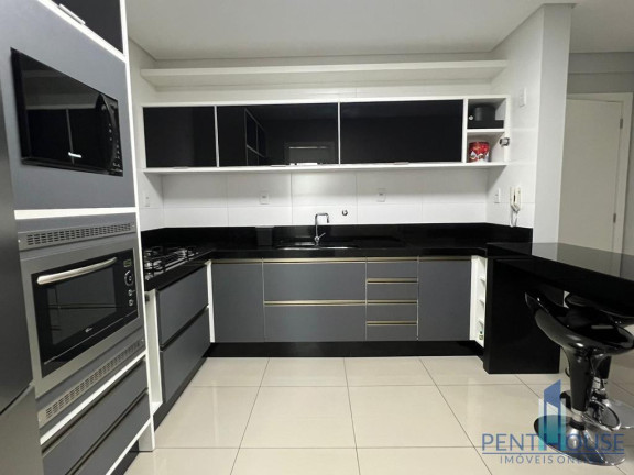 Imagem Apartamento com 3 Quartos à Venda, 139 m² em Centro - Balneário Camboriú Imagem Apartamento com 3 Quartos à Venda, 139 m² em Centro - Balneário Camboriú