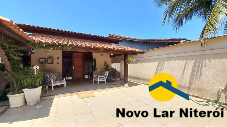 Casa com 3 Quartos à Venda, 156 m² em Itaipu - Niterói