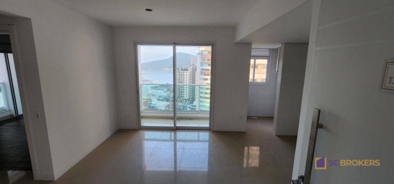 Imagem Apartamento com 2 Quartos à Venda, 62 m² em Centro - Itajaí