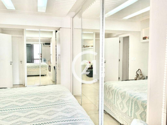 Imagem Apartamento com 3 Quartos à Venda, 227 m² em Moema - São Paulo Imagem Apartamento com 3 Quartos à Venda, 227 m² em Moema - São Paulo
