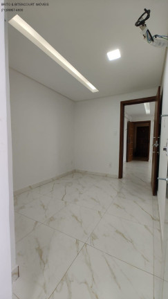 Imagem Imóvel com 2 Quartos à Venda, 71 m² em Rio Vermelho - Salvador Imagem Imóvel com 2 Quartos à Venda, 71 m² em Rio Vermelho - Salvador