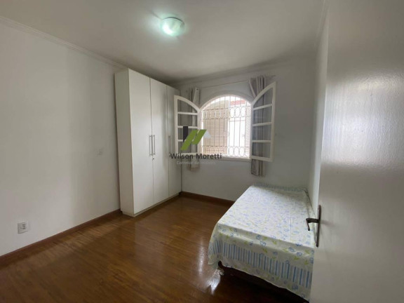 Imagem Casa com 3 Quartos à Venda, 222 m²