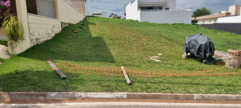 Terreno em Condomínio à Venda, 250 m² em Jacaré - Itupeva