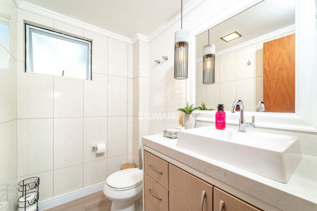 Imagem Casa com 7 Quartos à Venda, 408 m² em Centro - Bombinhas