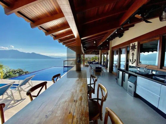 Casa com 9 Quartos à Venda, 900 m² em Siriuba - Ilhabela
